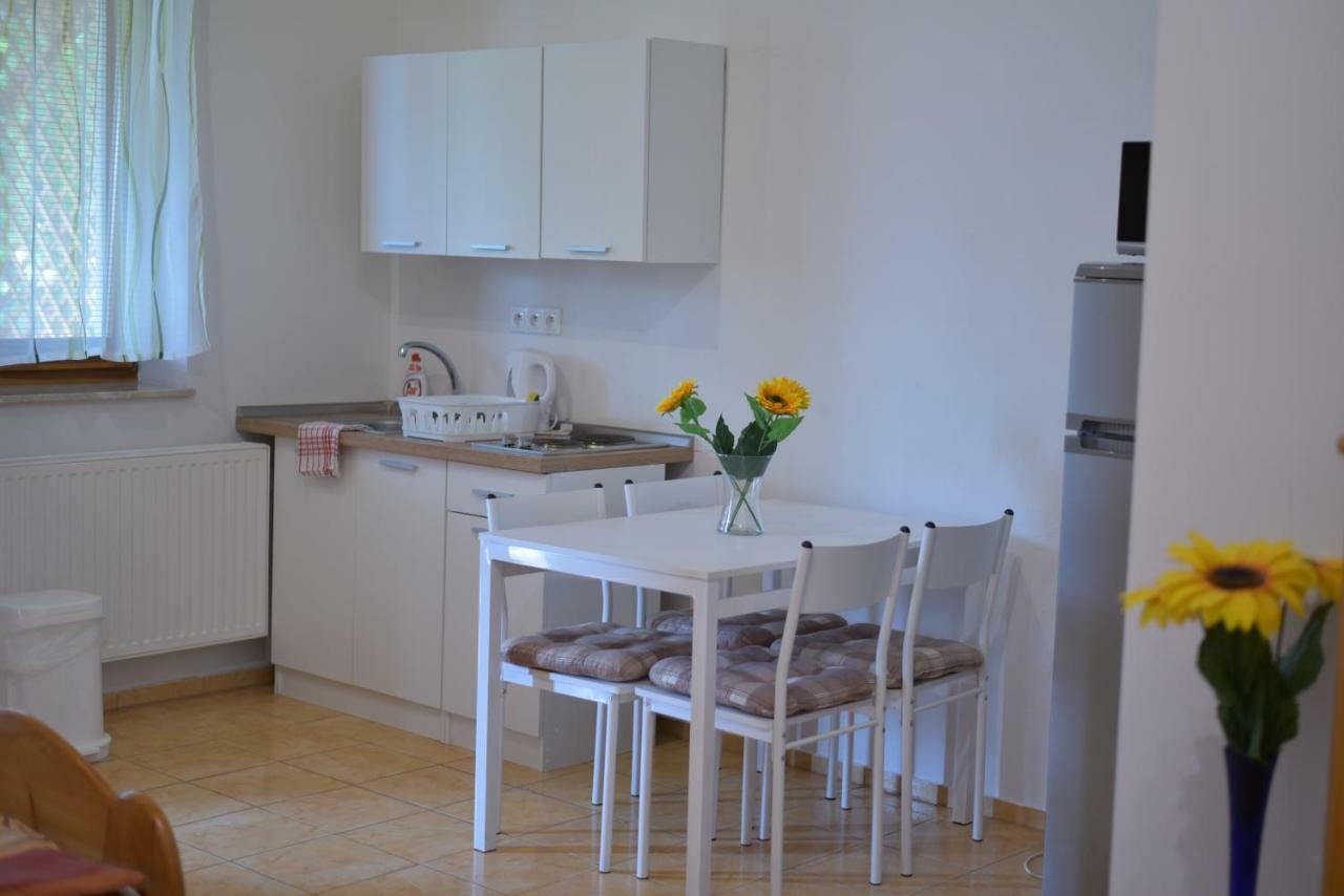 Apartment Larion Štúrovo Exteriér fotografie